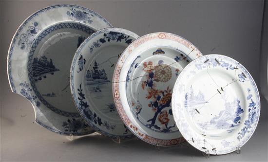 Seven assorted 18th century Chinese Export dishes largest 14in.